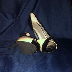 X appeal Heels
